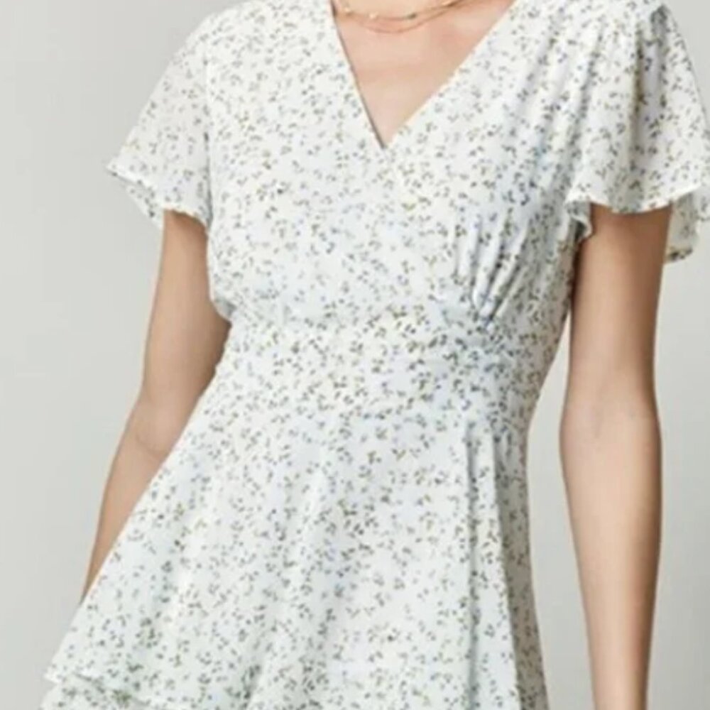 MI AMI FOR FRANCESCA'S FLORAL TIERED ROMPER SZ L